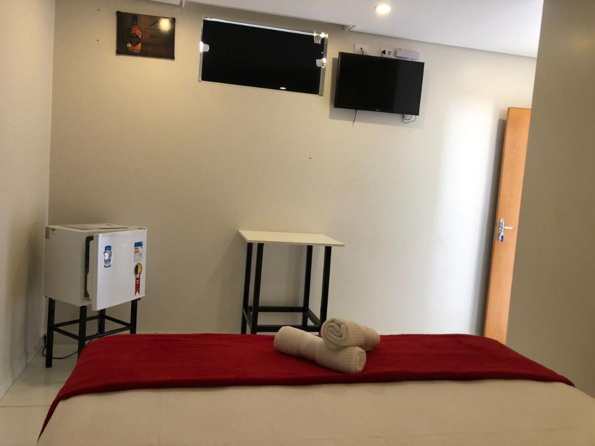 Hotel E Pousada Isis Sao Pedro  Kültér fotó